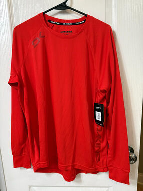 Dakine Women's Trillium Long Sleeve Jersey Rippin Red Size XL